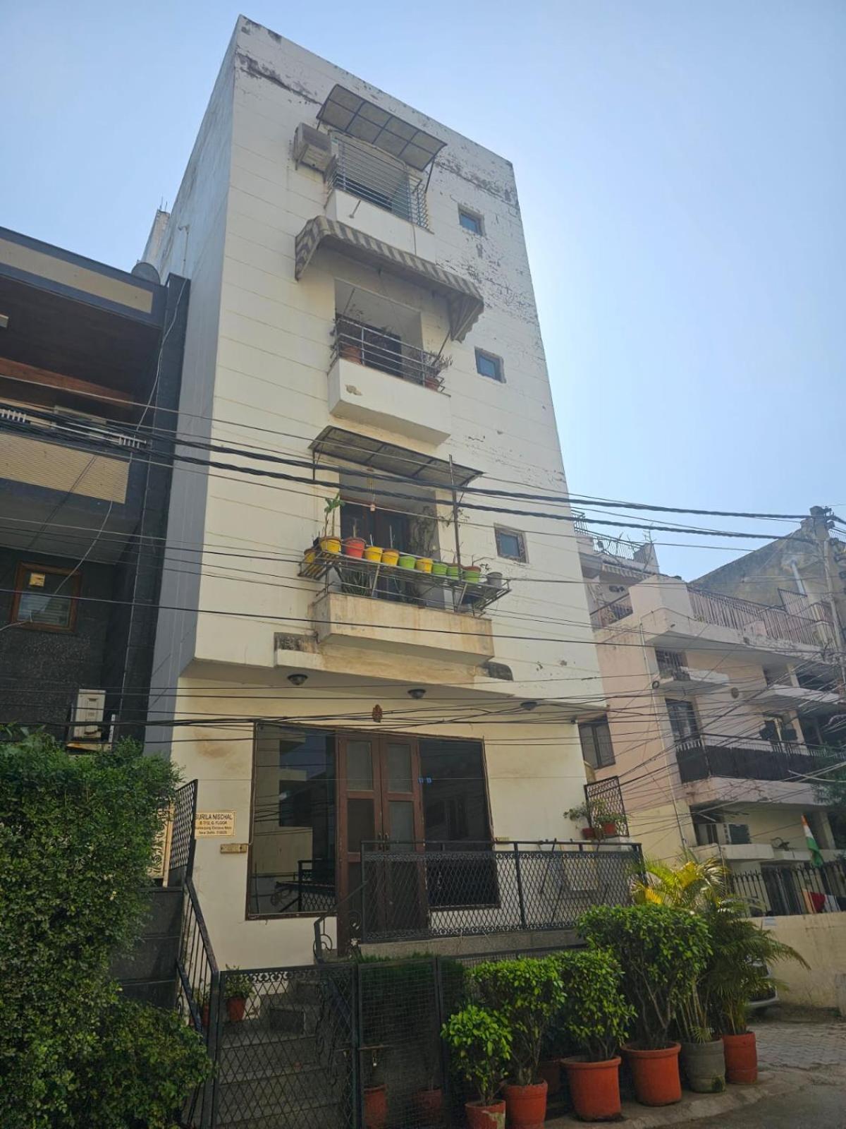 Sky Bloom Luxury Homestay ニューデリー エクステリア 写真
